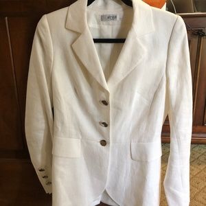 White/cream linen blazer lined with silver buttons